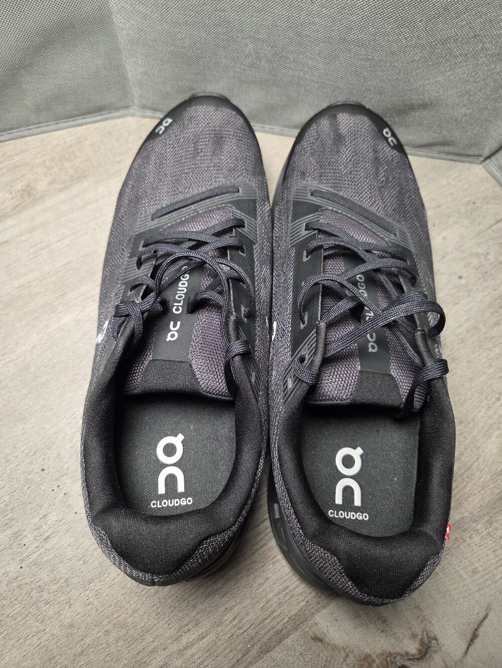 Mens On CloudGo Running Shoes - Picture 3 of 6
